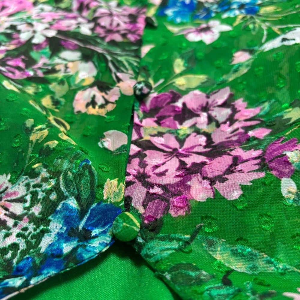 Kensie Green Floral 2 Piece Skirt Set, Size 12 - Picture 7 of 12